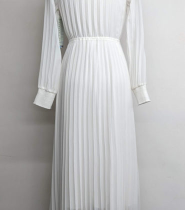 Ruffle Neck Pleated Dress - Image 2